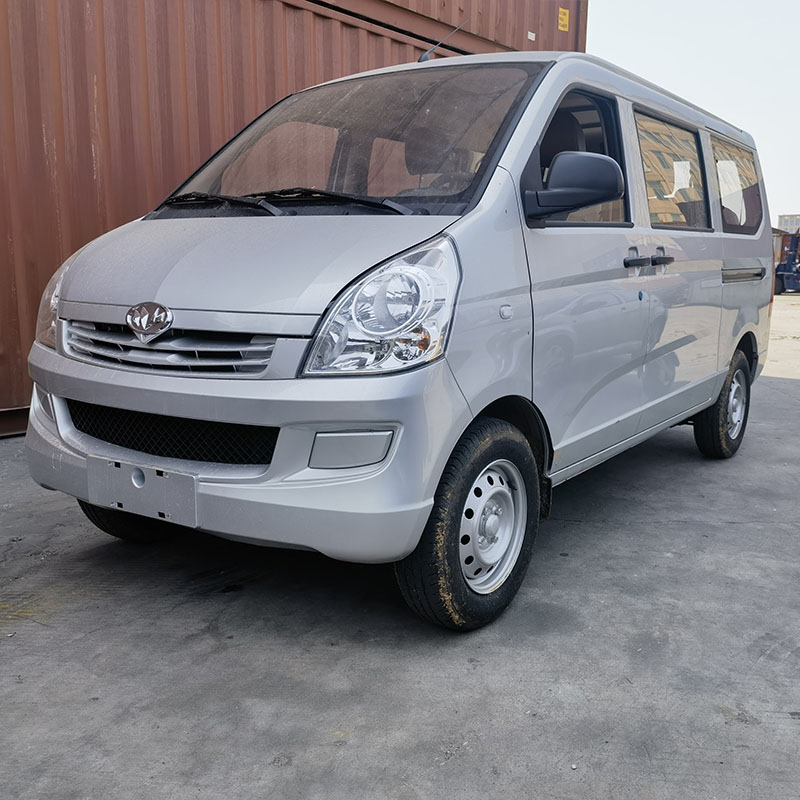 Keyton M70ミニバン