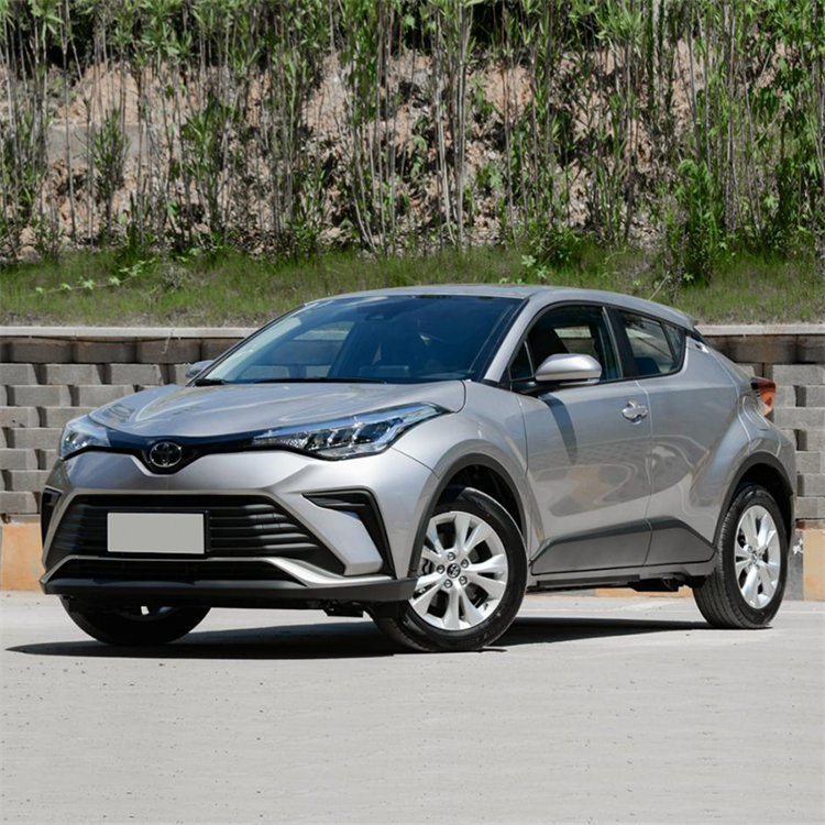 トヨタ・イゾアガソリンSUV